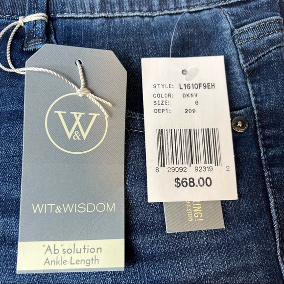 Wit & Wisdom Jeans Dark Navy Ankle Length Jeans - Picture 8 of 14